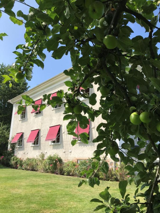 Vandrarhemmet Oestergatan Skovde Bagian luar foto
