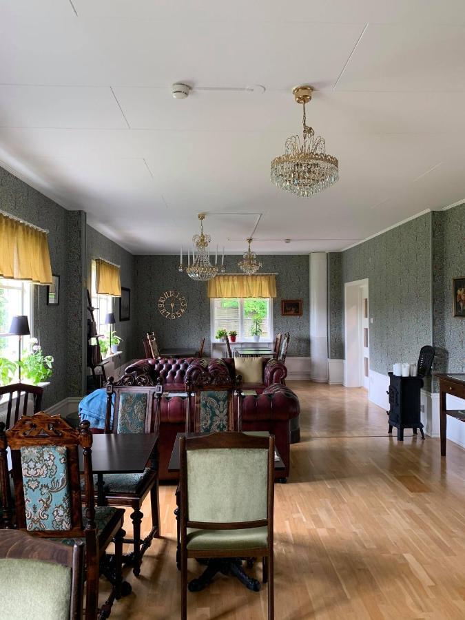 Vandrarhemmet Oestergatan Skovde Bagian luar foto